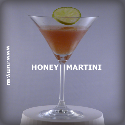 Drink rum z miodem - Honey Martini